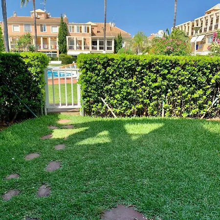 Апартаменти La Adela *