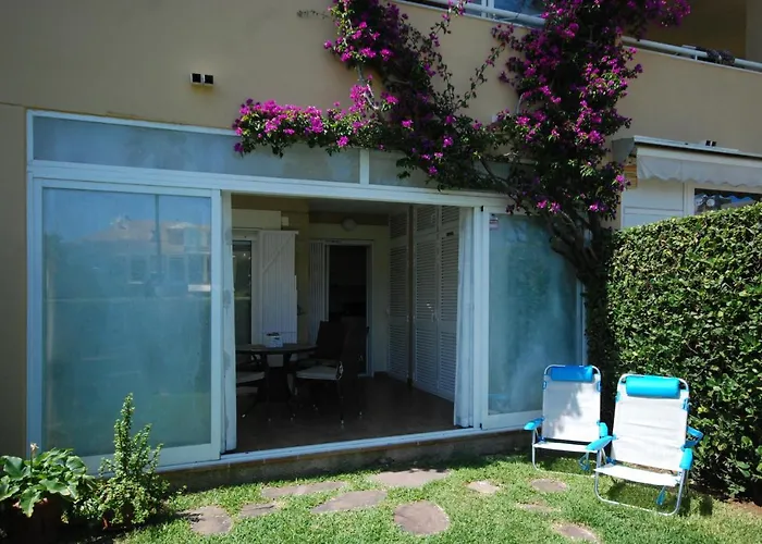 La Adela Апартаменти *