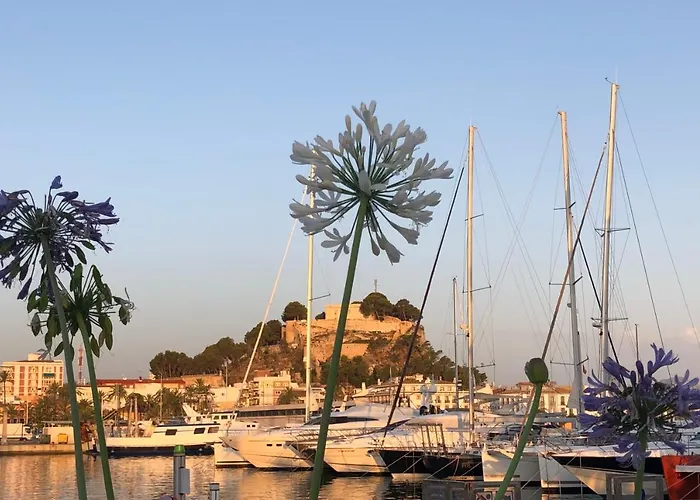 La Adela Апартаменти Денія