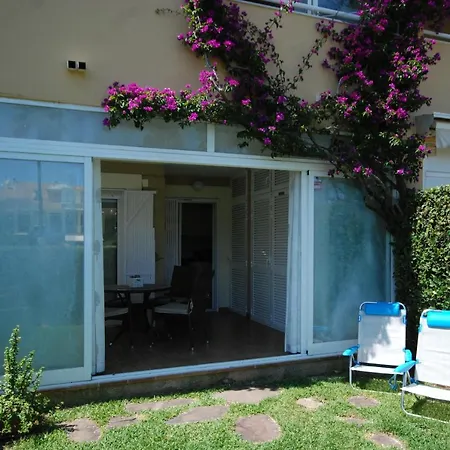 La Adela Appartement *